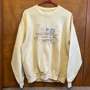 Lee yellow vintage sweatshirt, size large